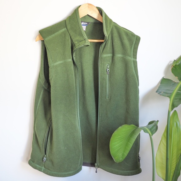 Men’s Medium MEC Green Vest - Picture 1 of 7